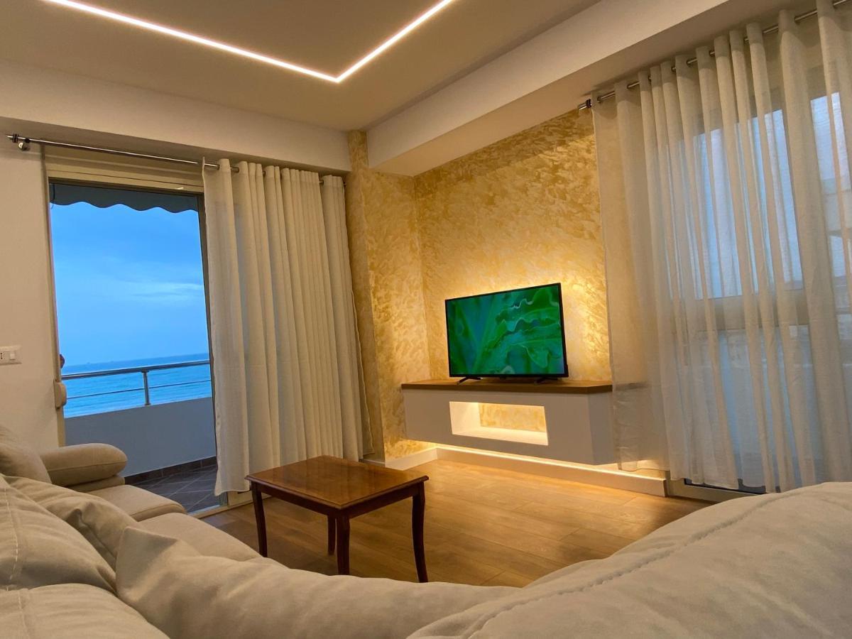 The Blue Pearl Apartment 2 Дуррес Экстерьер фото