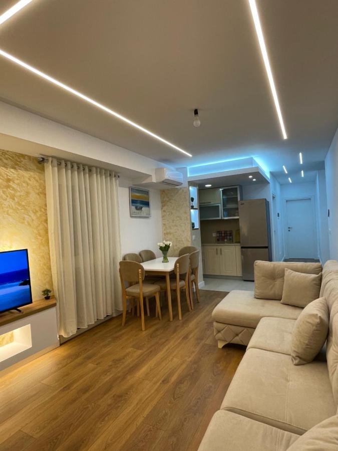 The Blue Pearl Apartment 2 Дуррес Экстерьер фото