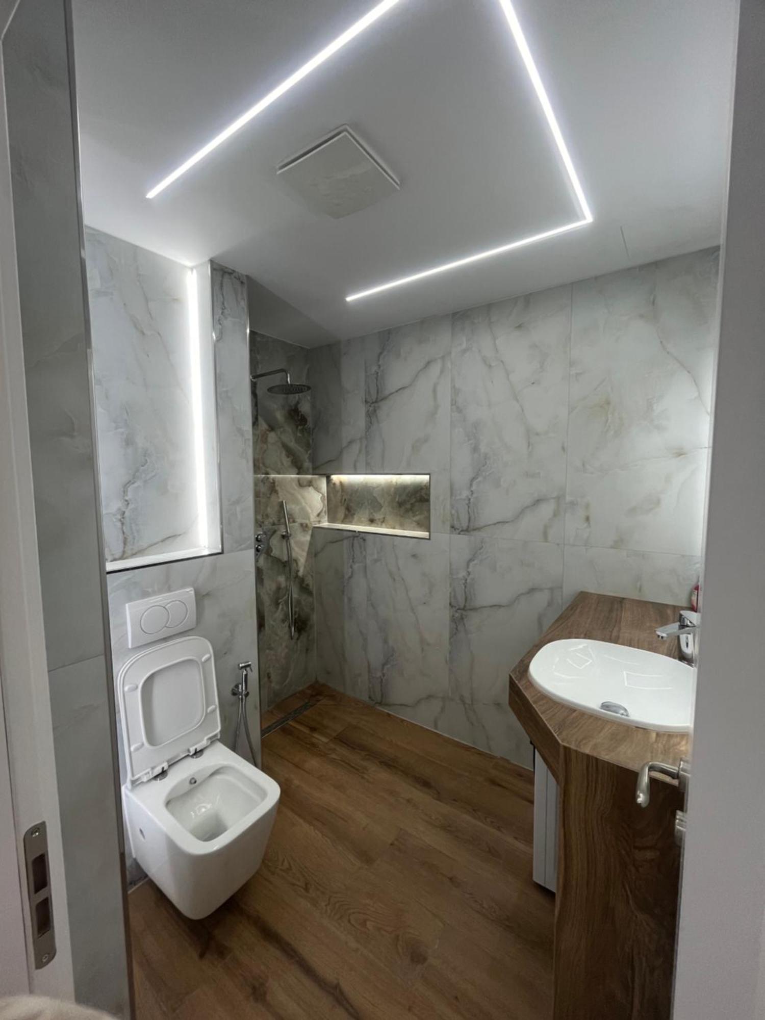 The Blue Pearl Apartment 2 Дуррес Экстерьер фото