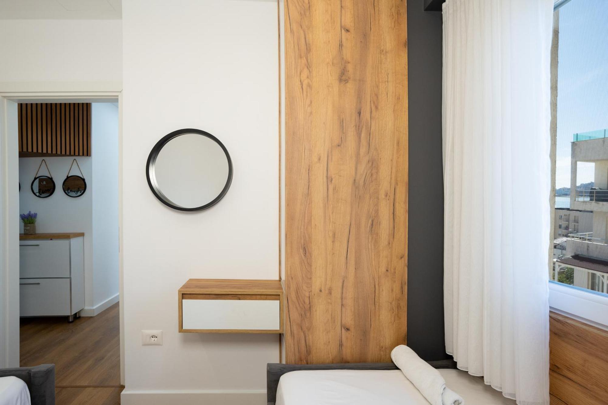 The Blue Pearl Apartment 2 Дуррес Экстерьер фото