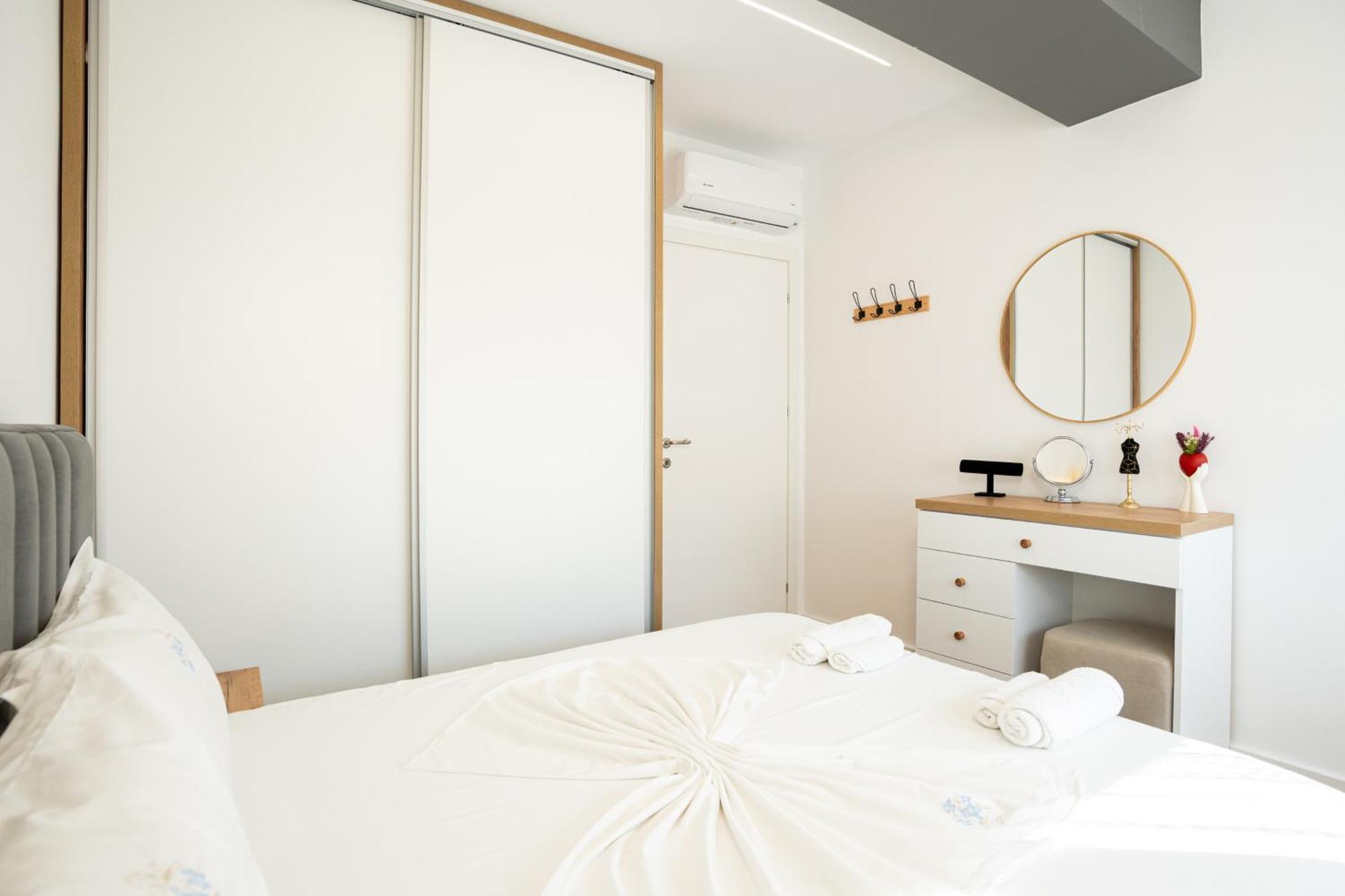 The Blue Pearl Apartment 2 Дуррес Экстерьер фото