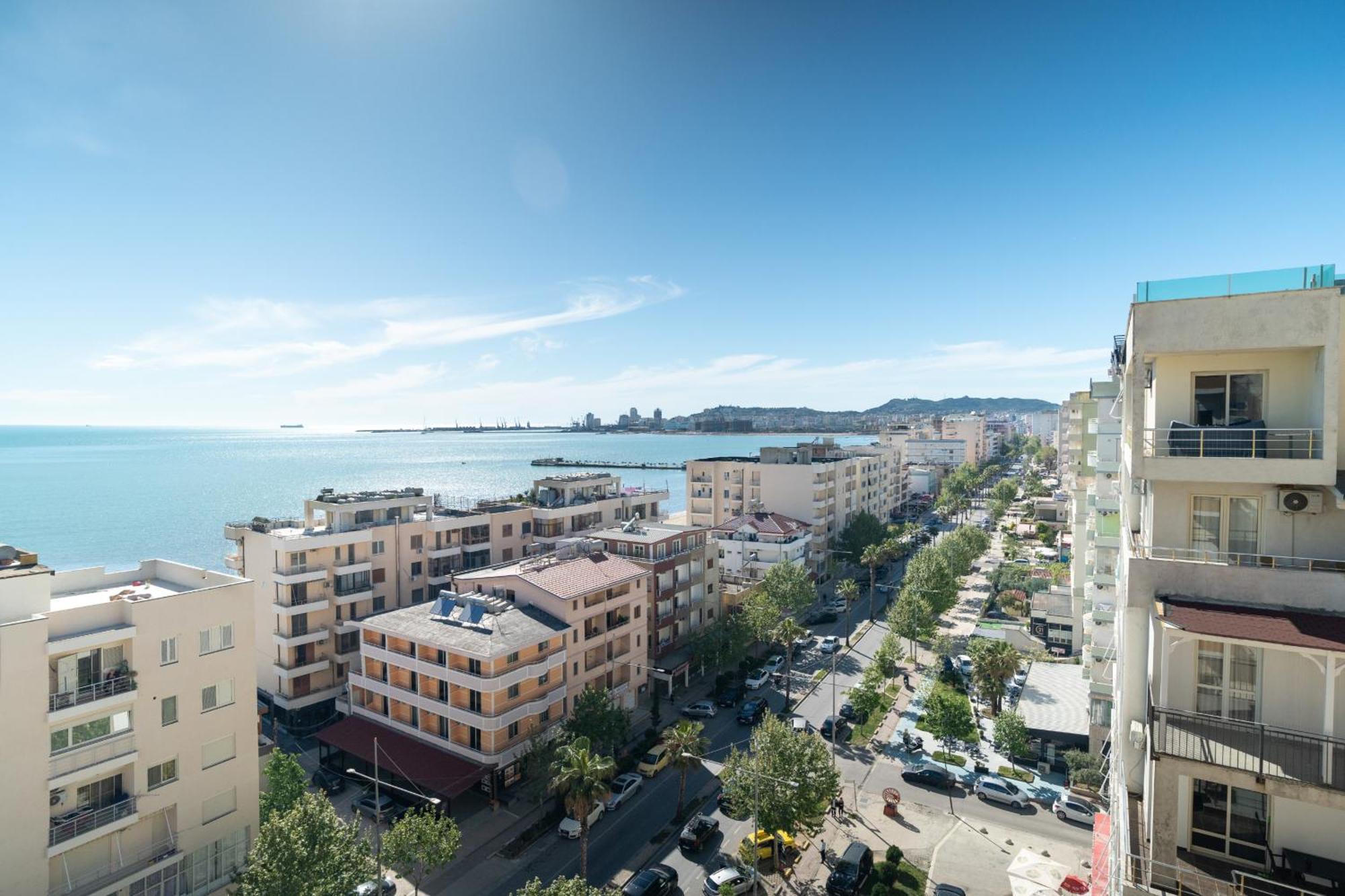 The Blue Pearl Apartment 2 Дуррес Экстерьер фото