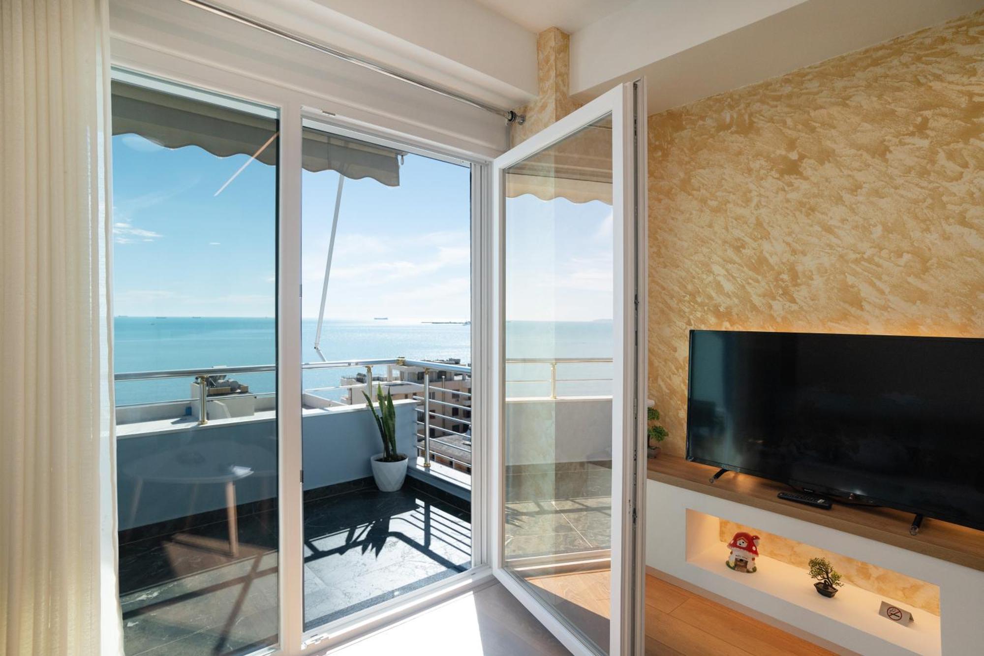 The Blue Pearl Apartment 2 Дуррес Экстерьер фото