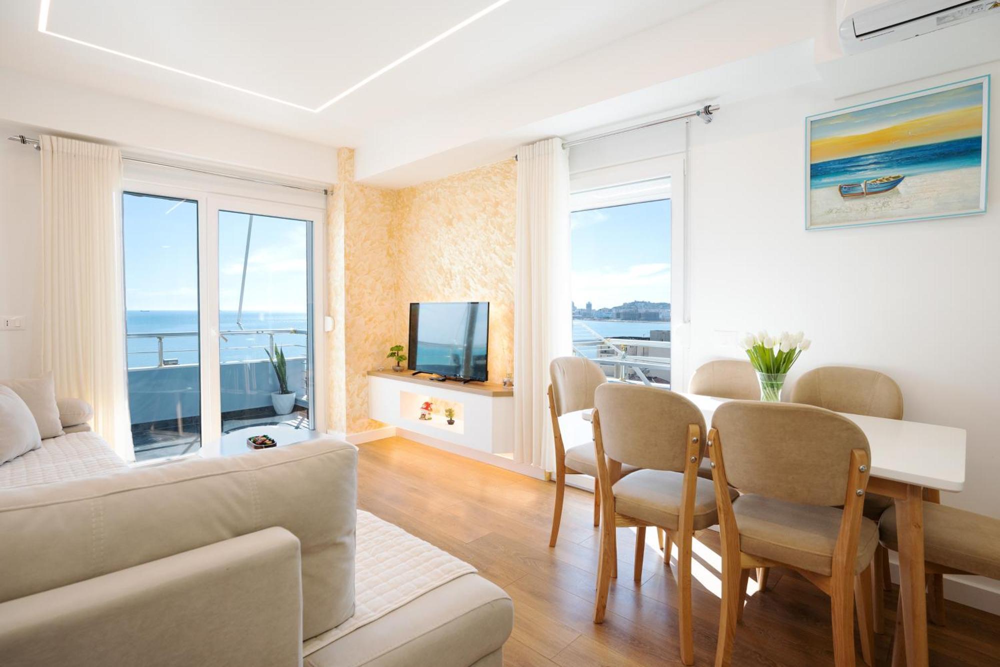 The Blue Pearl Apartment 2 Дуррес Экстерьер фото