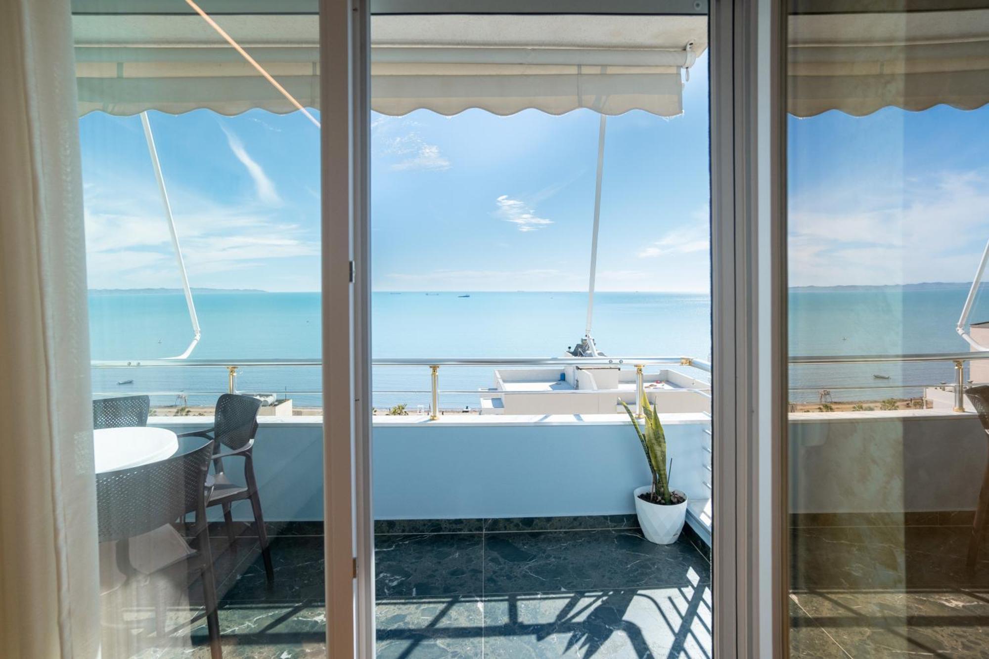 The Blue Pearl Apartment 2 Дуррес Экстерьер фото